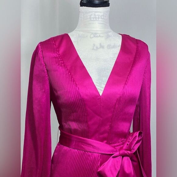 Milly Liv Satin Pleated Dress size 8 - Picture 7 of 10